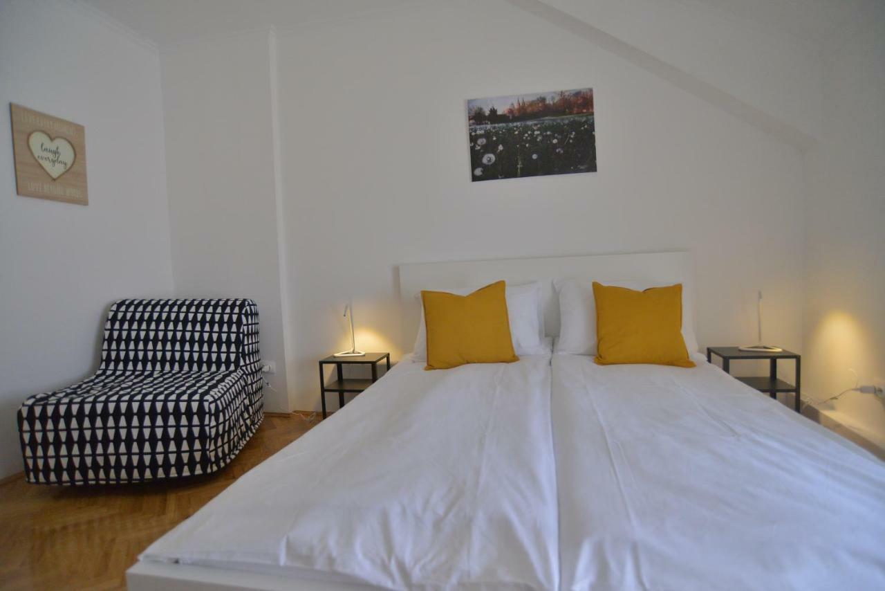 Apartman Lena Ðakovo Екстериор снимка