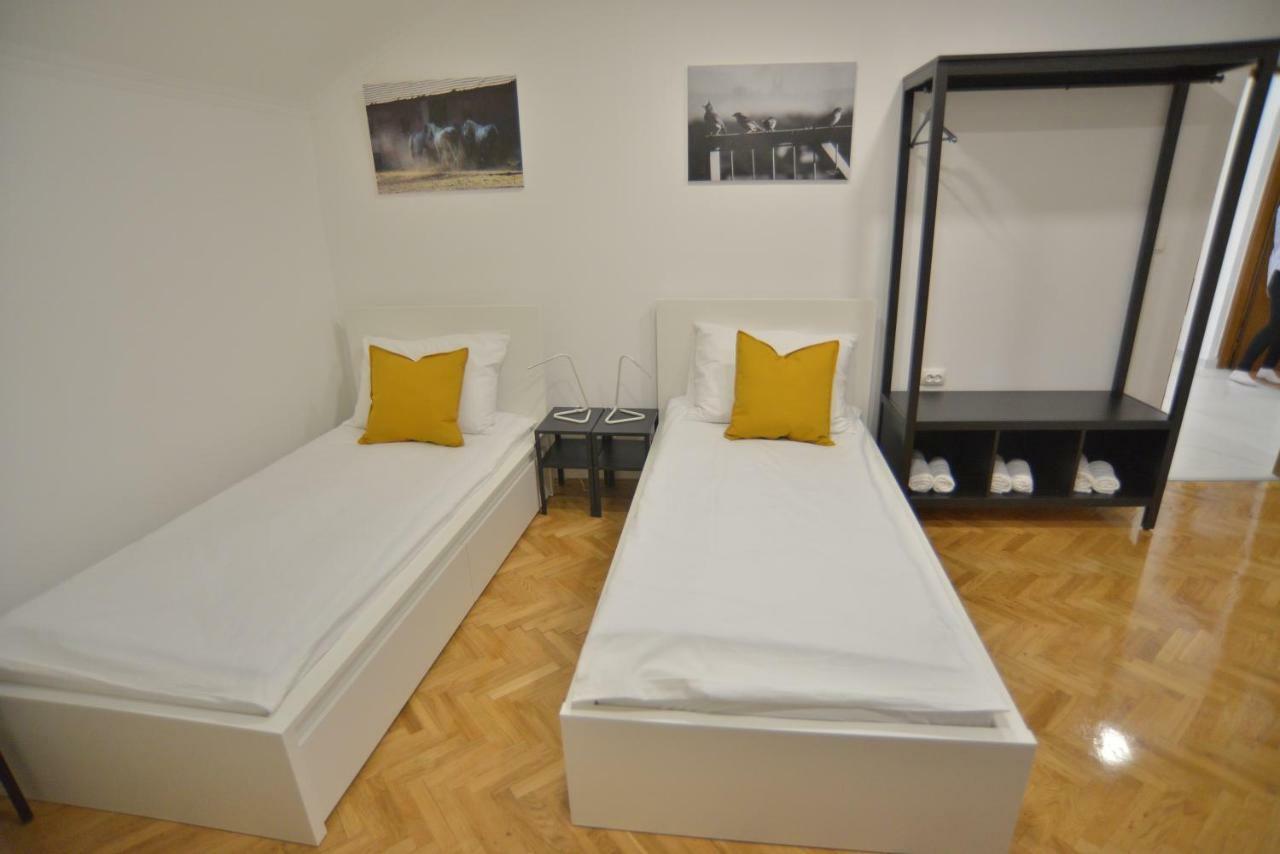Apartman Lena Ðakovo Екстериор снимка